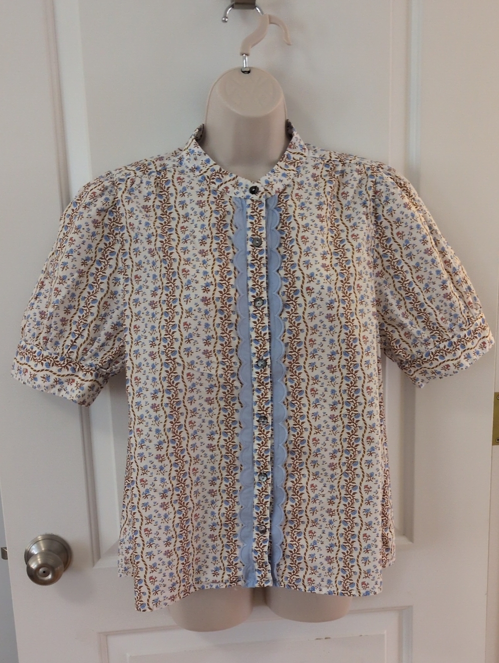 entro Cream and Light Blue Floral Ruffle Front Blouse
